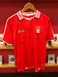The plea for help from the nottingham forest chairman to frank clark came out of the blue. Bands Fc On Twitter So 1979 European Cup Winners John Robertson Frank Clark Garry Birtles And Colin Barrett Have Signed Our Cure Nottingham Forest Shirt We Will Be Auctioning It With