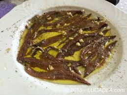 In questo modo si riduce considerevolmente la quantità di sale assorbito dalla pasta). Acciughe Sotto Sale La Ricetta