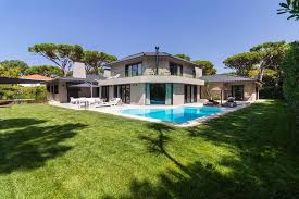We help you finding your holiday home, land, or farm in portugal. Portugal Luxury Homes And Portugal Luxury Real Estate Property Search Results Luxury Portfolio