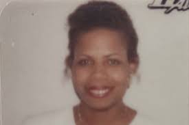 Lorna Beach's Instagram, Twitter & Facebook