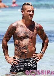 Bulk buy soccer jerseys online from chinese suppliers on dhgate.com. Nainggolan Tattoo Google Zoeken Chest Tattoo Tattoo Shows Chest