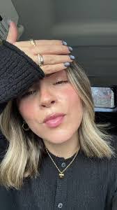 Heather Voth's Instagram, Twitter & Facebook