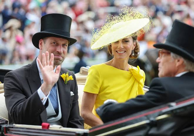 Prince William and Kate Middleton match in sunny looks at Royal Ascot