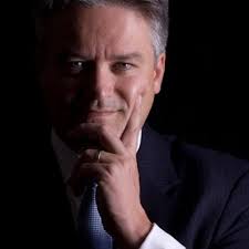 La política escandinava cuenta con una dilatada carrera internacional, estando presente en cormann fue ministro de finanzas de australia entre 2013 y 2020. Mathias Cormann Mathiascormann Twitter