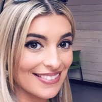 April Everhart's Instagram, Twitter & Facebook