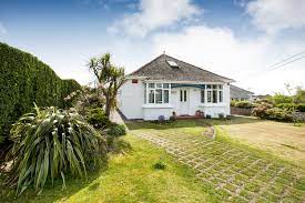 3 Bedroom Accessible Detached House For Sale Church Road Wembury Plymouth Devon Pl9 0jx Thehouseshop Com Detached House House Rental Property