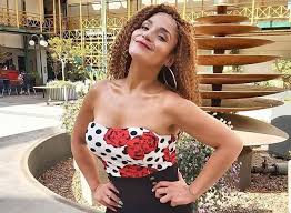 Katherine orellana has 72 books on goodreads. Katherine Orellana Sorprendio Con Una Sesion De Fotos En Topless