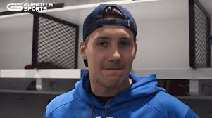 12a4115df143c33b4443a14557f1e14e5fccfedd.gifv