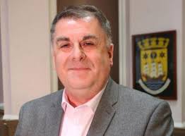 Leaked emails 'leave council position in tatters' in Alba banner row