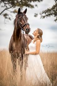 We would like to show you a description here but the site won't allow us. Pferde Cora Jennissen Pferde Fotografie Pferde Madchen Fotografie Pferdefotografie