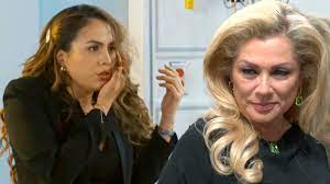 Lety Calderón y la cachetada a Karla Esquivel… ¿hubo disculpa? | 'Le pedí  disculpas' #LetyCalderón confirmó en su momento que le dio una cachetada a  Karla Esquivel, pero también aseguró que se