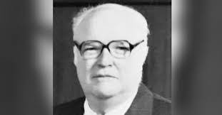 Bruce Bickham's Instagram, Twitter & Facebook