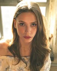 Serenay Sarikaya Fi Duru Sac Ve Guzellik Guzellik Sac