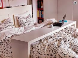 Aparador No Quarto De Casal Pesquisa Google Ikea Bed Table Home Home Bedroom