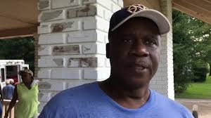 Flood displaces nearly half of Miss. town's residents