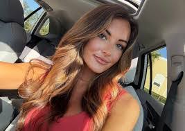 Jessica Clukey's Instagram, Twitter & Facebook