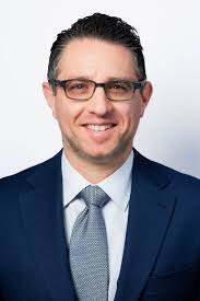 Evan Schein's Instagram, Twitter & Facebook