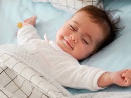 Bebek odası kışın da güneş alabilen, pencere açılarak havalandırılabilen bir oda olmalı. Bebek Icin Ideal Oda Sicakligi Anneler Toplandik