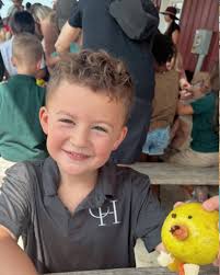 We love field trip days!!! Thanks for sharing these pictures with us  @shelby_lanham 🍎🐷