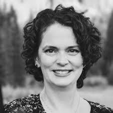 Alyssa Tischler's Instagram, Twitter & Facebook