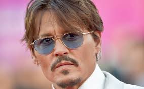 In yet another delay in the trial start of the former pirates of the caribbean star's acetous $50 million defamation lawsuit against the aquaman actress, the former couple now will trade. Johnny Depp Amber Heard Wollte Mich Erpressen