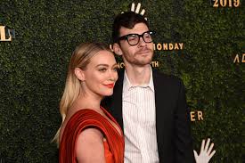 Her sister, haylie, was very involved in the wedding. Hilary Duff Reacts To Report She S Having Marriage Troubles With Husband Matthew Koma Entertainment Tonight