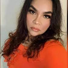 Azucena Jovel's Instagram, Twitter & Facebook