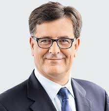 Daimler Trucks N.A. Names Richard Howard SVP Marketing : Fleet News Daily