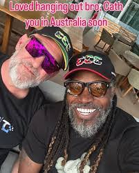 Andrew Rouse's Instagram, Twitter & Facebook