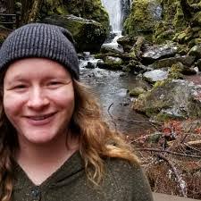 Kaylee Mackey's Instagram, Twitter & Facebook