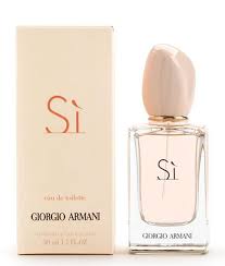 The giorgio armani brand expanded throughout the late 1970s and early 1980s with underwear, swimwear, and accessories as well in the early '80s, armani entered the fragrance industry with the introduction of the first armani perfume, armani for women. Armani Perfume Women S Si Off 70 Buy