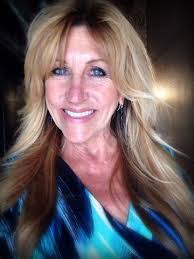 Diane Flowers's Instagram, Twitter & Facebook