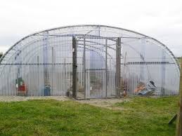 Re Bachage D Une Serre Au Niveau De La Couverture Pignons En Polycarbonate Serre Jardin Serre Jardins