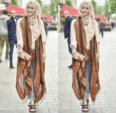 Karena gaya berpakaian kita menjadi pusat perhatian orang. Bohemian Muslimah Style Promotions