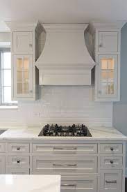 These 28 images prove that it's worth doing away with a typical stainless steel range hood for more creative options, including designs that are integrated into cabinetry. 28 Stylish Range Hoods Ideas For Kitchen Hoods For Ovens