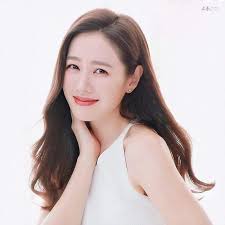 Artis Korea Wanita Paling Cantik Di Dunia Tahun 2020