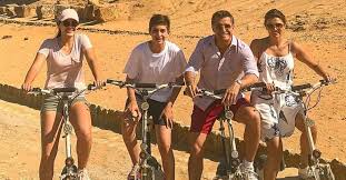 Hace poco te comentamos que fernando solabarrieta e ivette vergara estaban muy tristes y a su vez felices porque su hija maite se iba a estados unidos a estudiar gracias a que obtuvo una beca. Ivette Vergara Muestra En Instagram La Belleza De Su Hija Dando Sus Primeros Pasos Como Modelo Ayayay