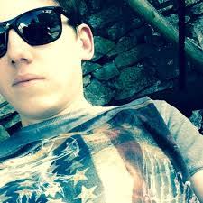 Alex Gooch's Instagram, Twitter & Facebook