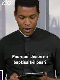 #PourquoiPadre Pour ce nouvel épisode, le père Charles-Thierry Ndjandjo  répond à la question : Pourquoi Jésus ne baptisait-il pas ? 👉 Posez toutes  vos questions à pourquoipadre@ktotv.com