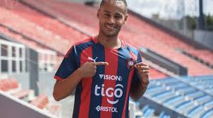 Un rival que siempre nos complica aquí. Diario Hoy Goncalves Ya Se Puso La Remera De Cerro Porteno