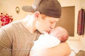 How sweet are these kiddos!! They are loving the fall vibes and each other! Harmony  Jenkins thank you for allowing Aubrey to photobomb your photography session  ❤️