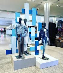 morplan loves this shop window design retail store design store displays visual merchandising