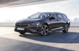 De tweede generatie van de nieuwe opel insignia 2021 wordt op 7 december 2020 gelanceerd. Opel Insignia 2020 Sports Tourer 1 5 Cdti 122hp Technical Specs Dimensions