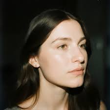 alison noble Prompts