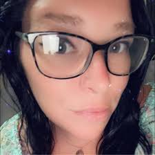 Hi everyone, can I get some recommendations for lash extensions in town  please?