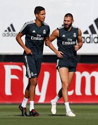 Check out his latest detailed stats including goals, assists, strengths & weaknesses and match ratings. Raphael Varane Karim Benzema Raphael Varane Football Players Football