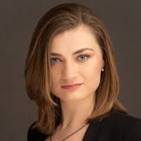 Kate Horn's Instagram, Twitter & Facebook