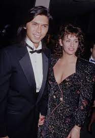 Born february 17, 1962) is an american actor and film director. Julie Cypher And Lou Diamond Phillips Dating Gossip News Photos