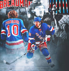 Часть 1 artemi panarin/funny moments versatility (a vladdy namestnikov tribute) полгода не могу вернуть вите тихонову $5000 за ужин (интервью панарина) artemi panarin (#9). Maddie Russell Artemi Panarin The Breadman