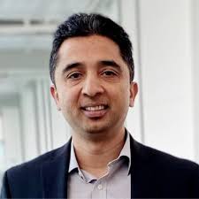 Beyond honoured to be featured in the Women's Day issue of Vanitha Veedu.  More power to us! Happy Women's Day.